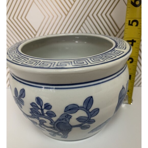Vtg Small Cobalt  Blue and White Porcelain Planter Birds & Floral Chinoiserie 4” - Picture 6 of 7